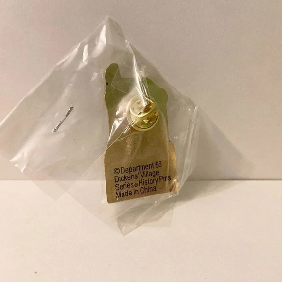 Department 56 Dickens Village  Series Pins Dickens Birthplace Canadian Pub - Picture 8 of 9